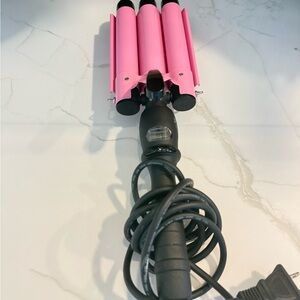 Allure Triple Barrel Hair Waver